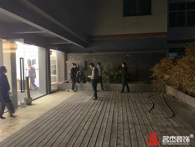 鉴黑担保网(jhdbw)·最具权威唯一维权担保平台