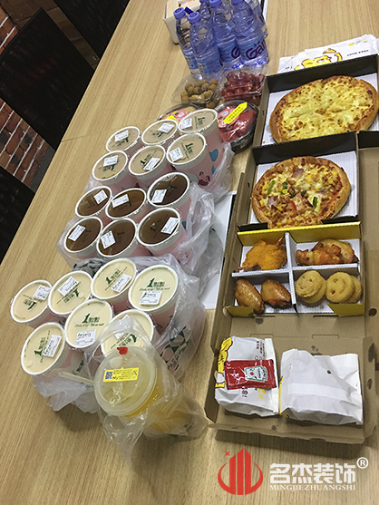 是什么样的装修设计公司能让质料商准备下昼茶的？？？？？